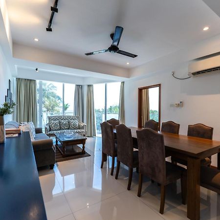 Oceanfront Condominium - נילבלי מראה חיצוני תמונה