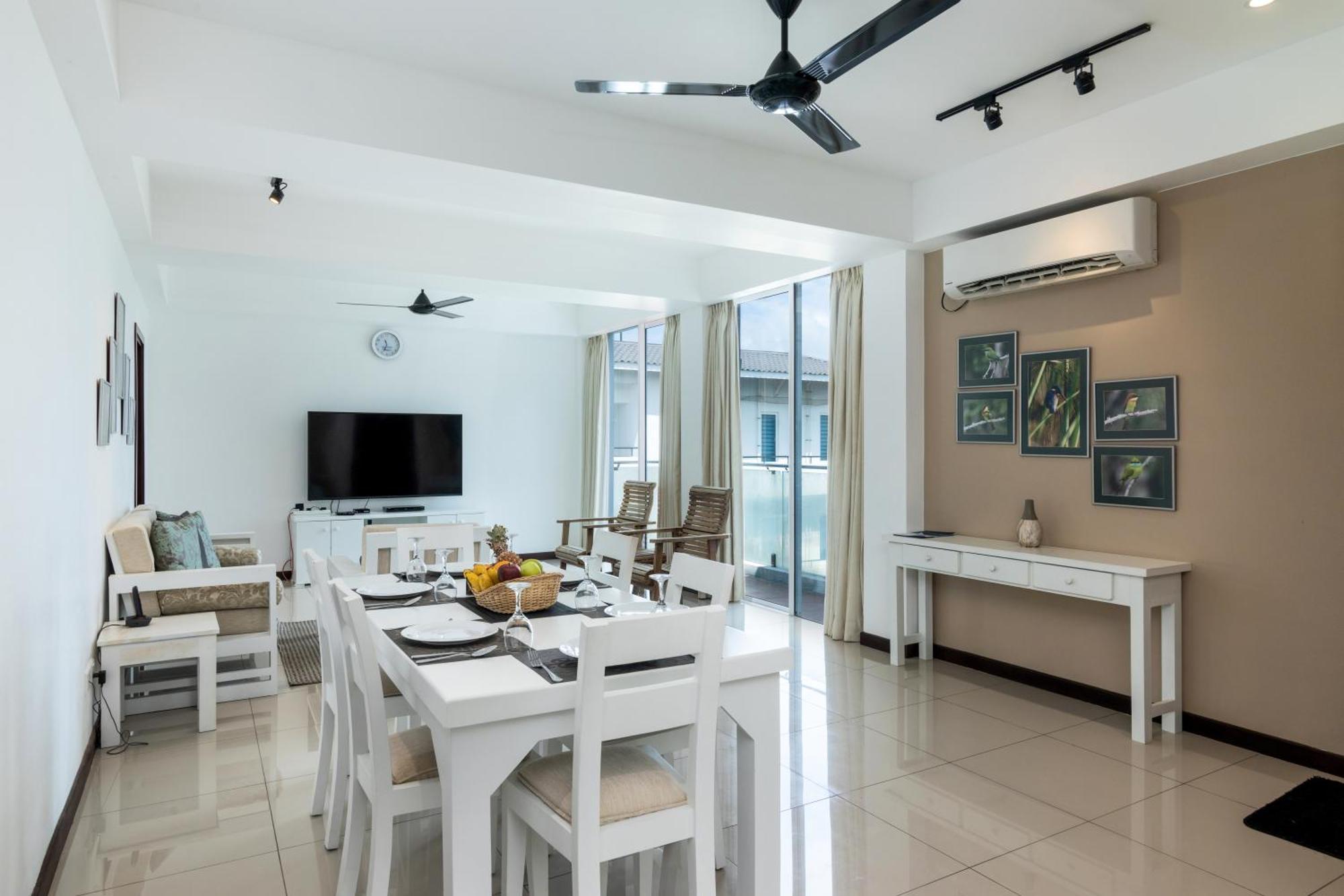 Oceanfront Condominium - נילבלי מראה חיצוני תמונה
