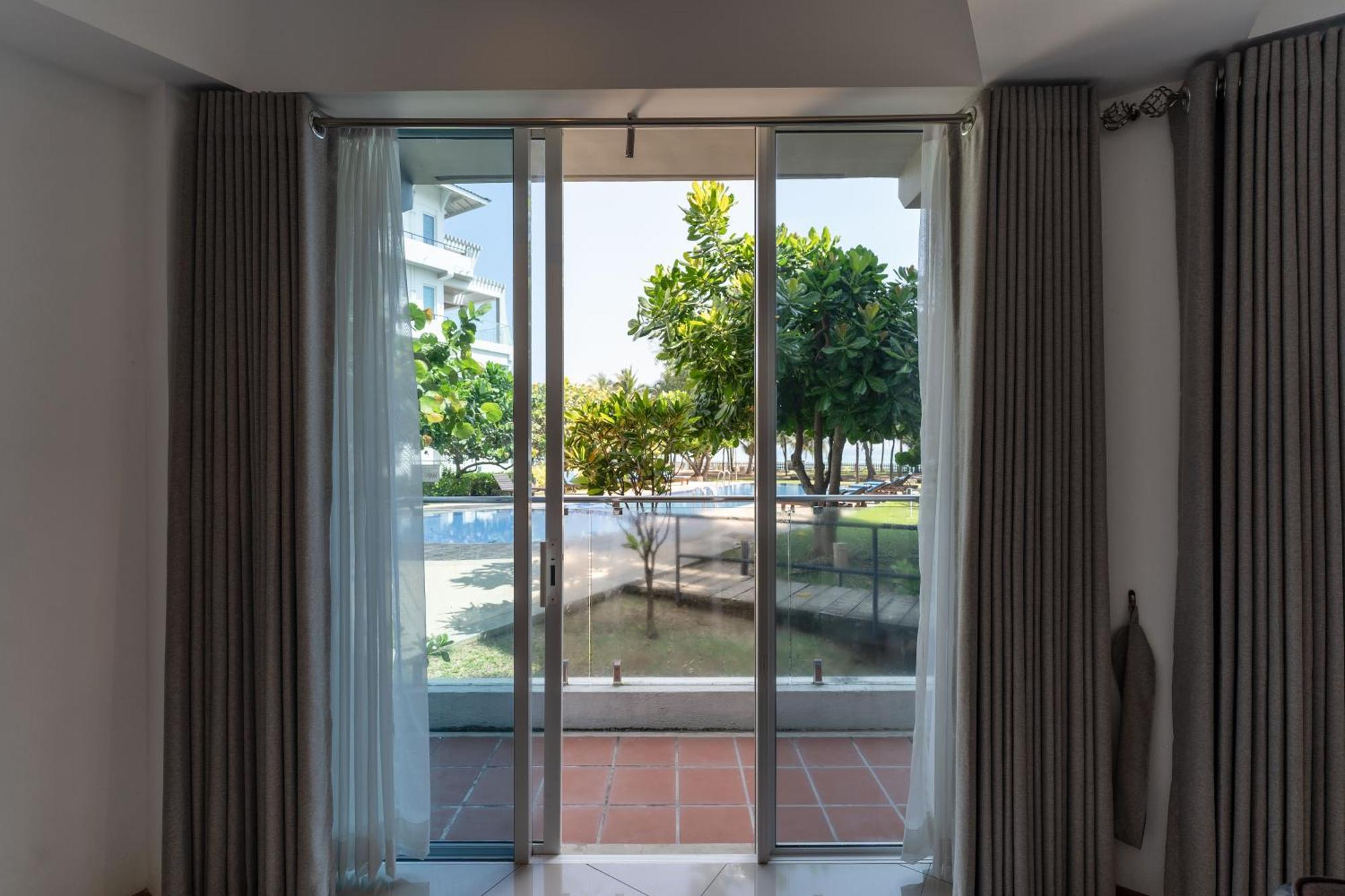 Oceanfront Condominium - נילבלי מראה חיצוני תמונה