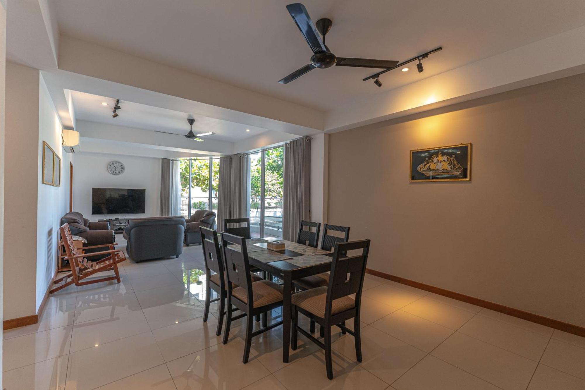 Oceanfront Condominium - נילבלי מראה חיצוני תמונה
