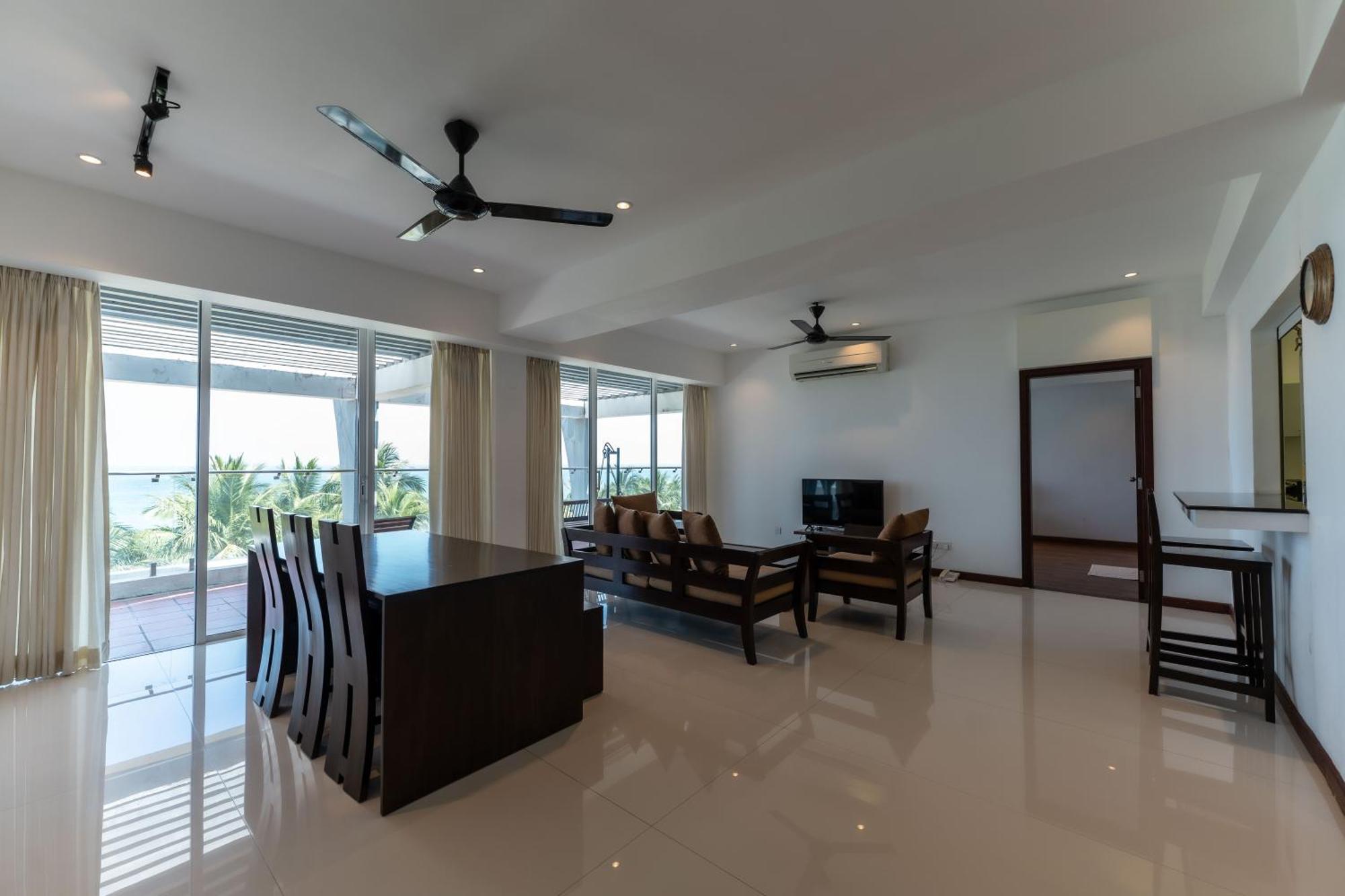 Oceanfront Condominium - נילבלי מראה חיצוני תמונה