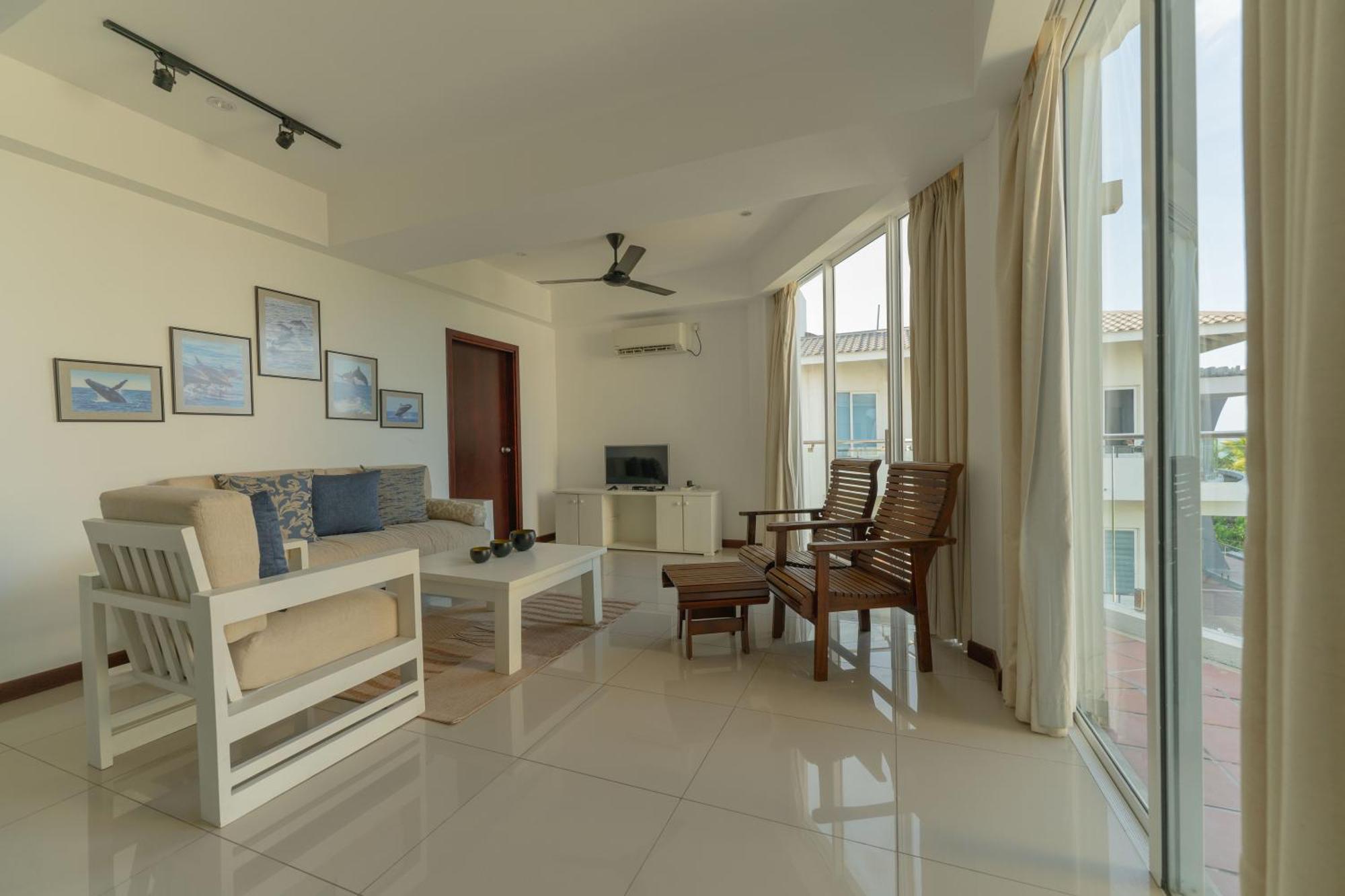 Oceanfront Condominium - נילבלי מראה חיצוני תמונה