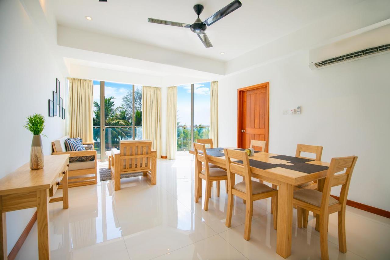 Oceanfront Condominium - נילבלי מראה חיצוני תמונה